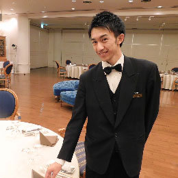 サービススタッフ<br>(会場設営)